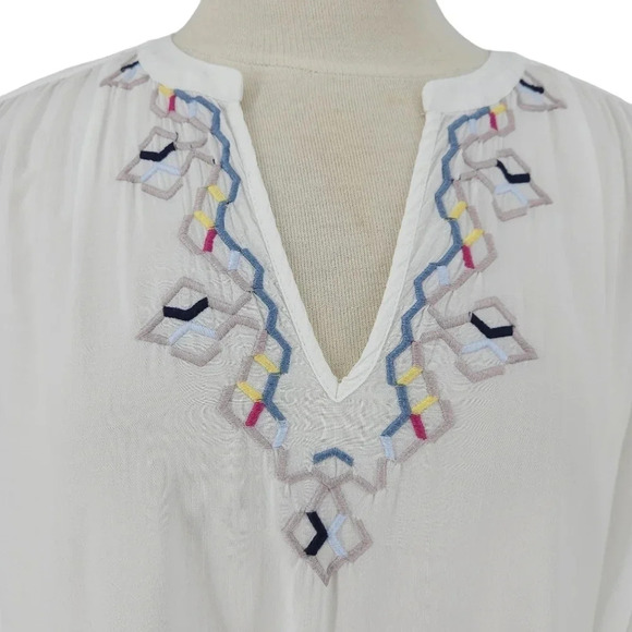 Ann Taylor LOFT Shirt White Embroidered Long Sleeve V Neck Peasant Top Petite - Picture 2 of 7